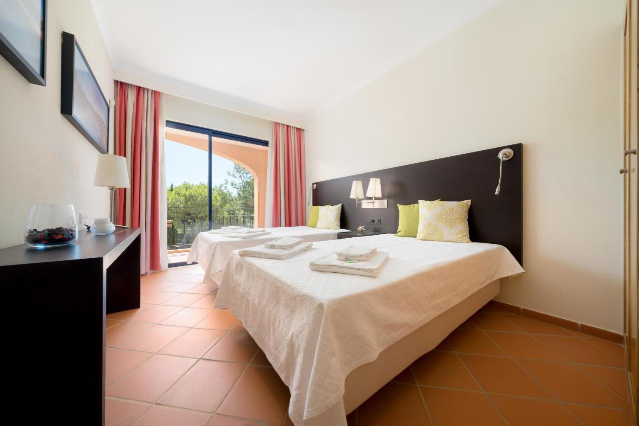 קווארטיירה Al - Apartamentos Vila Sol F5 Bloco 3 מראה חיצוני תמונה