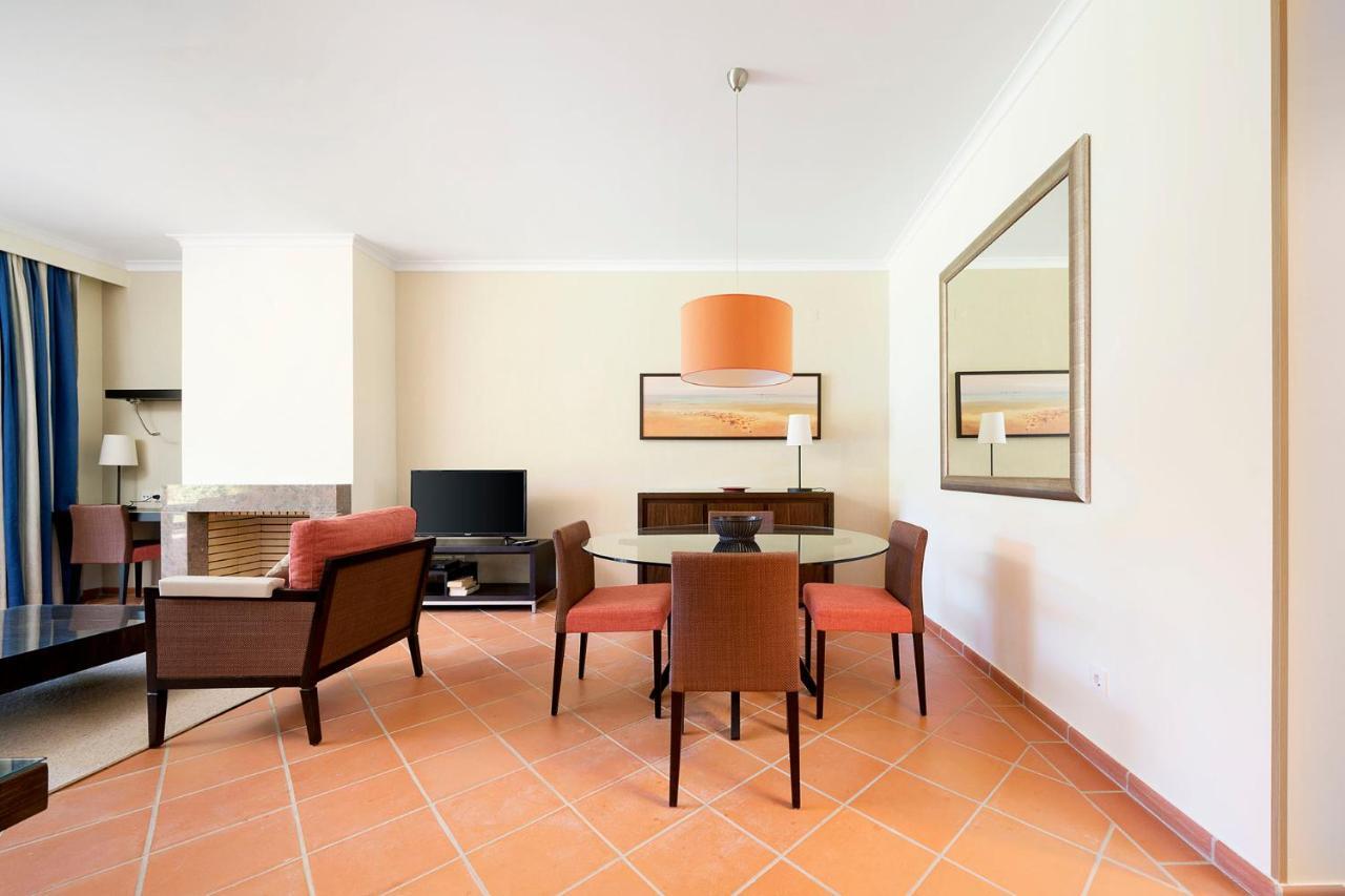 קווארטיירה Al - Apartamentos Vila Sol F5 Bloco 3 מראה חיצוני תמונה