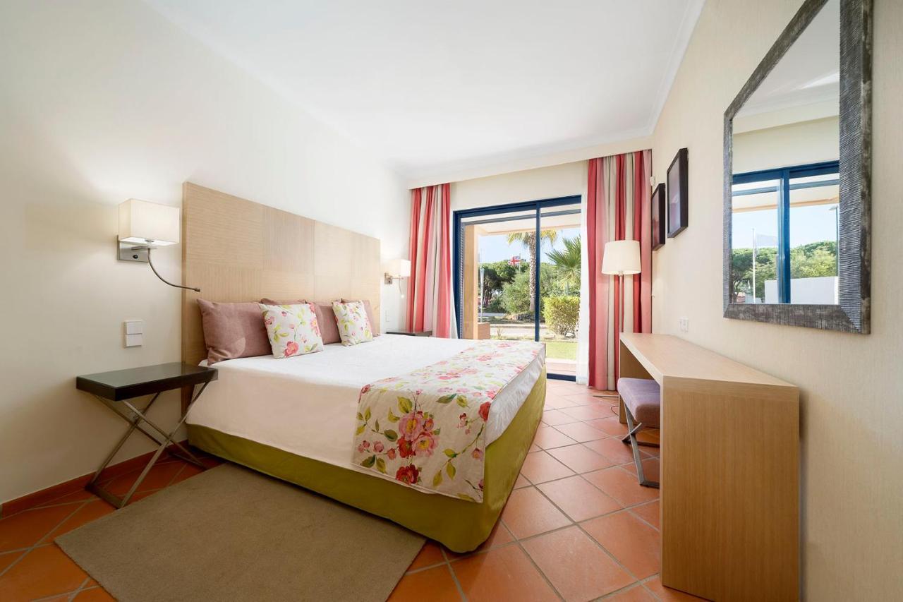 קווארטיירה Al - Apartamentos Vila Sol F5 Bloco 3 מראה חיצוני תמונה